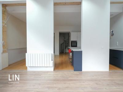 Appartement - 90 m² - 4 pièces