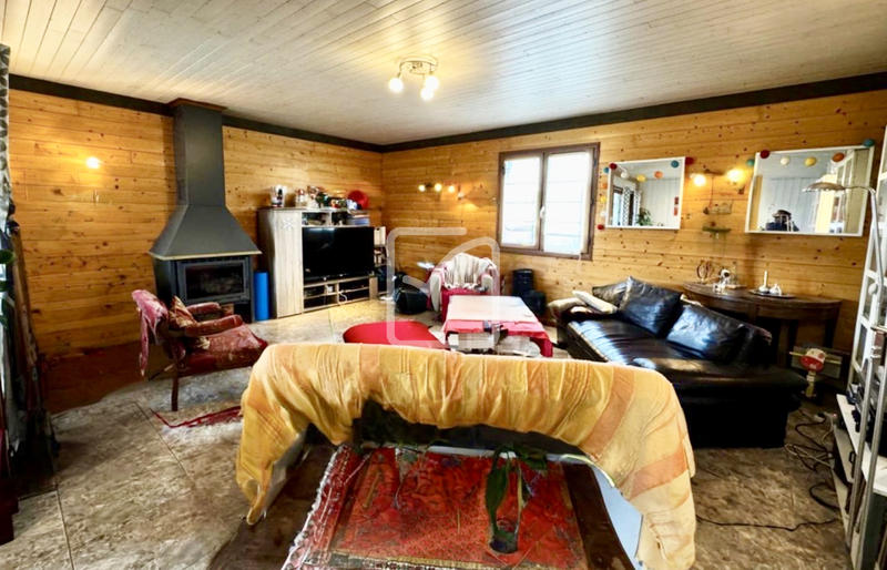 Maison - 150 m² - 7 pièces