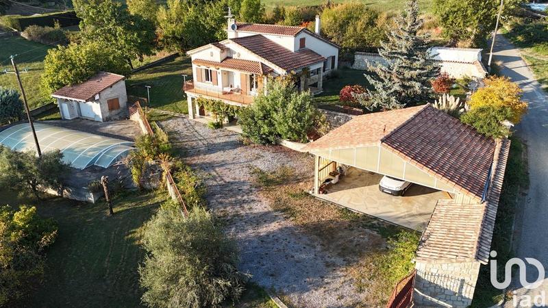 Maison - 175 m² - 6 pièces