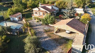 Maison - 175 m² - 6 pièces