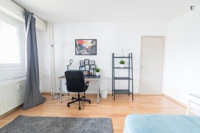 Chambre - 15 m² - 4 pièces