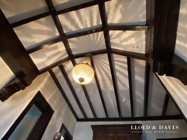 Maison - 200 m² - 7 pièces