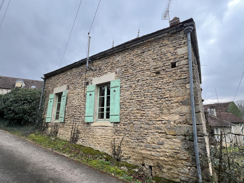 Maison - 107 m² - 5 pièces