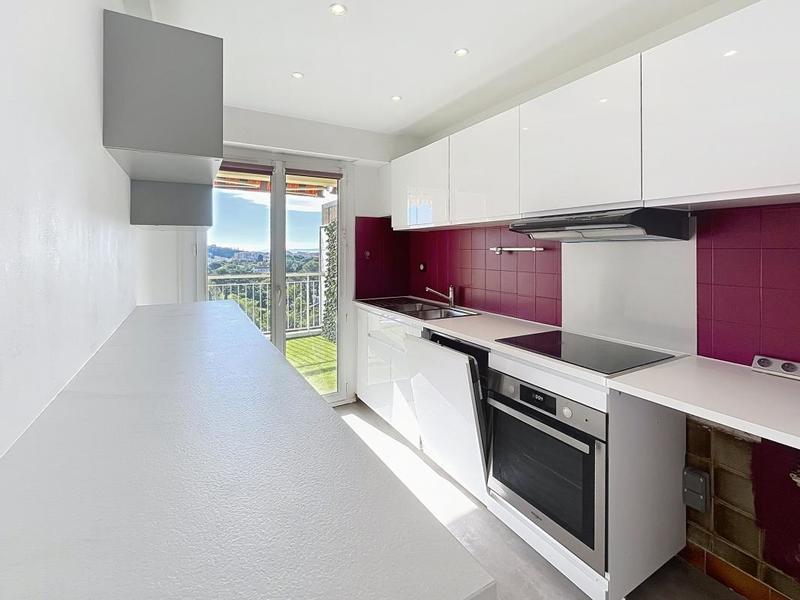 Appartement - 73 m² - 3 pièces