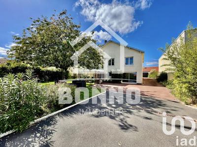 Maison - 165 m² - 7 pièces