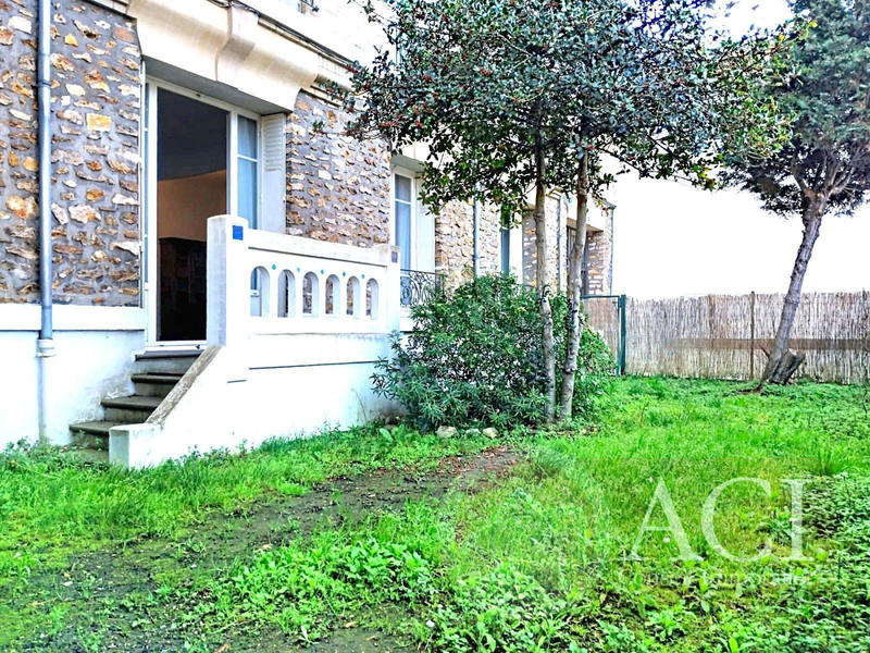 Appartement - 80 m² - 3 pièces