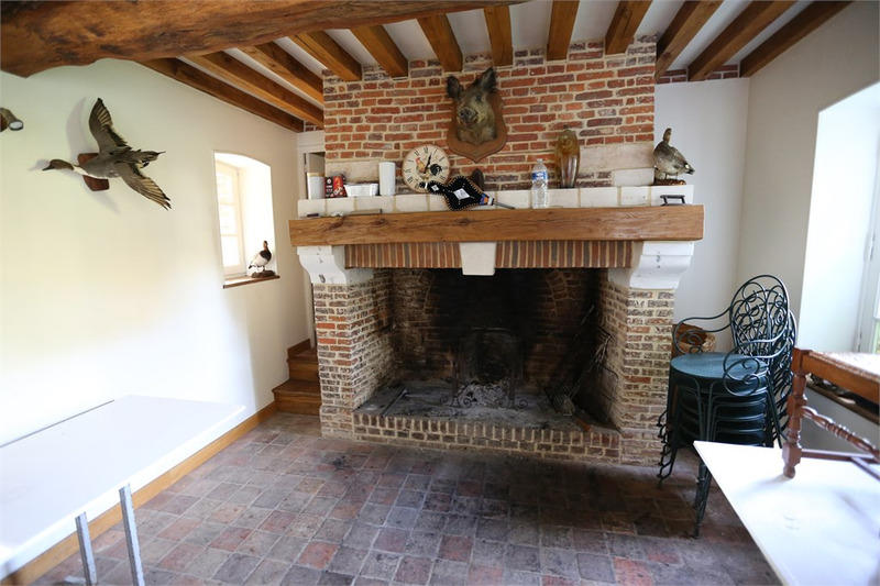 Château - 1 200 m² - 20 pièces