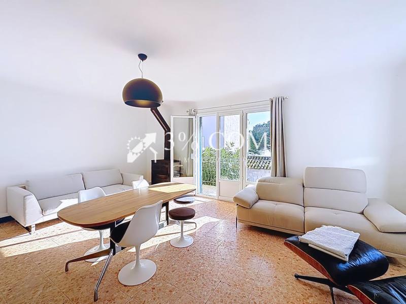 Maison - 183 m² - 8 pièces