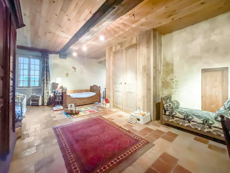 Manoir - 350 m² - 14 pièces