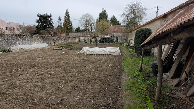 Terrain constructible - 727 m²