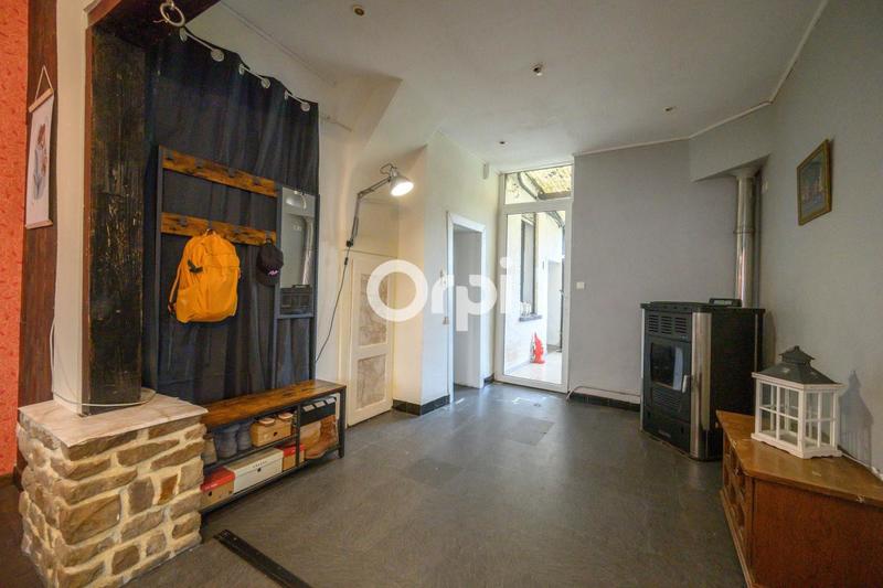 Maison - 122 m² - 6 pièces