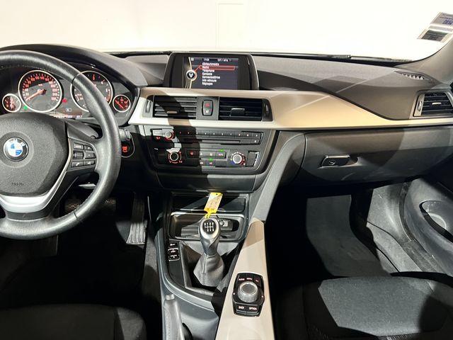 Bmw Série 4 (F32) 420d 184 Ch Coupe Lounge