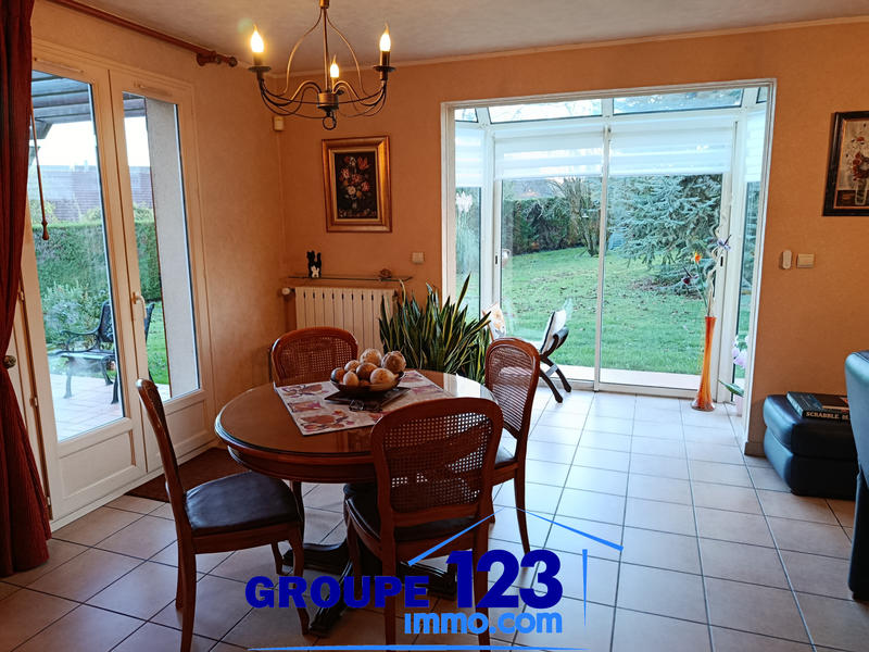 Maison - 199 m² - 5 pièces