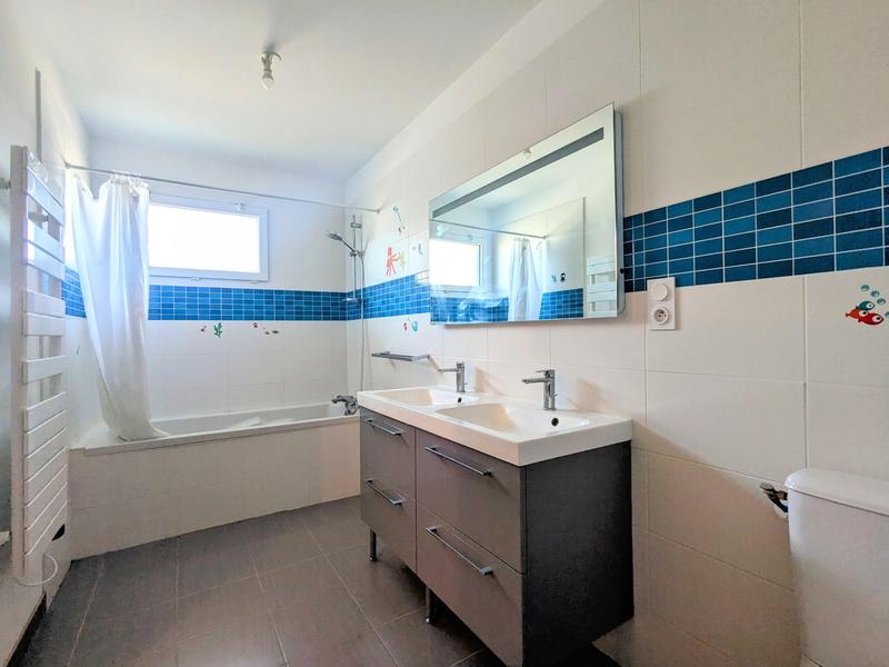 Maison contemporaine - 136 m² - 5 pièces