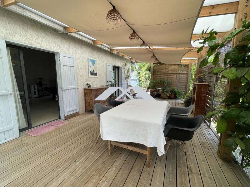 Maison - 105 m² - 5 pièces