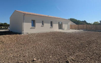 Maison - 85 m² - 4 pièces