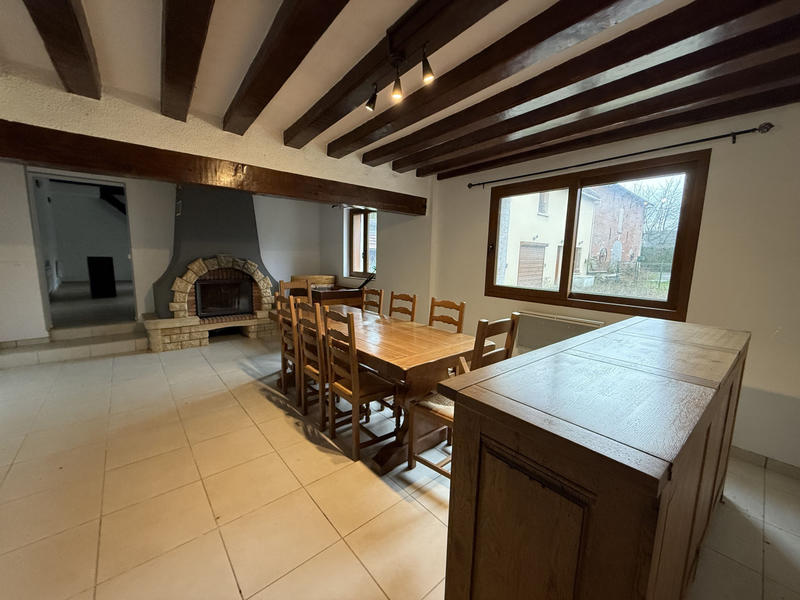 Maison - 313 m² - 14 pièces