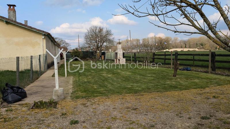 Maison en pierre - 83 m² - 4 pièces