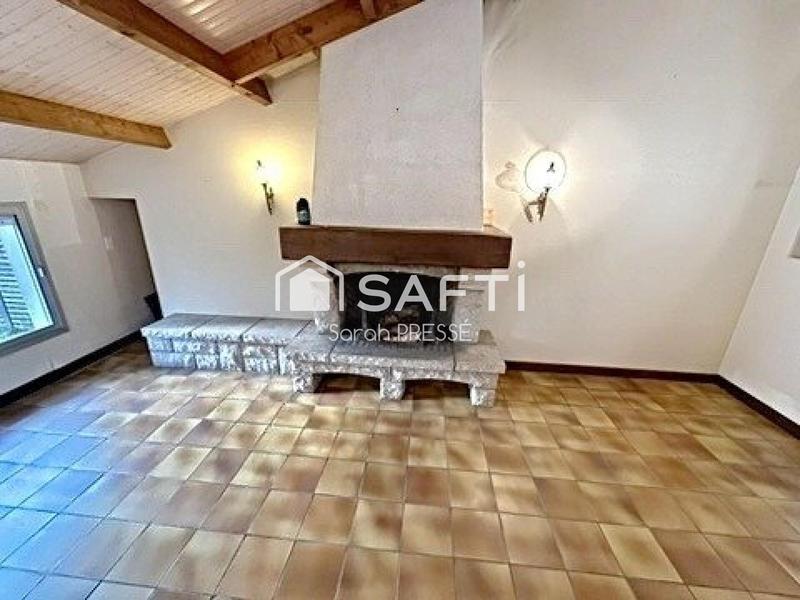 Maison - 336 m² - 9 pièces