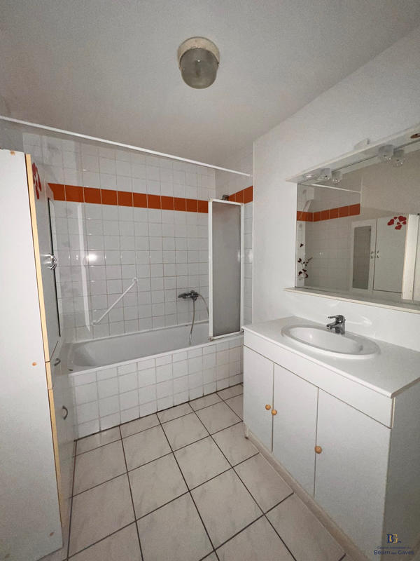 Appartement - 102 m² - 4 pièces