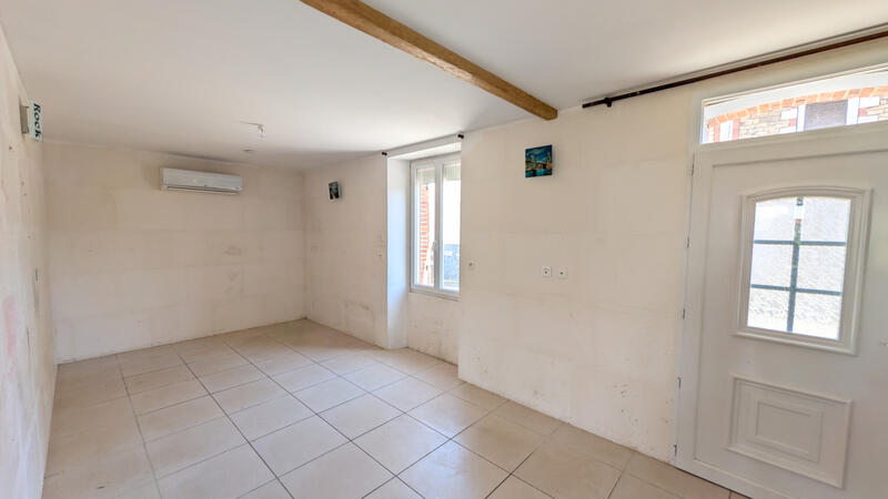 Maison - 92 m² - 4 pièces