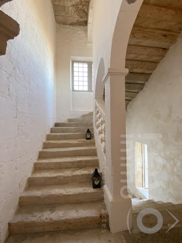 Demeure - 400 m² - 15 pièces