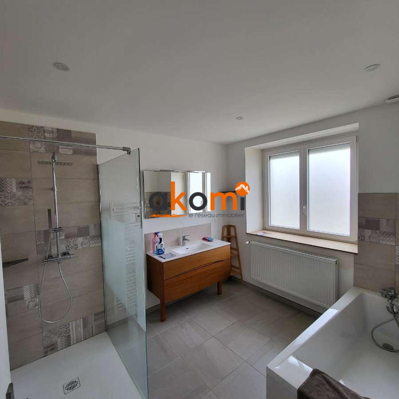 Maison - 422 m² - 6 pièces