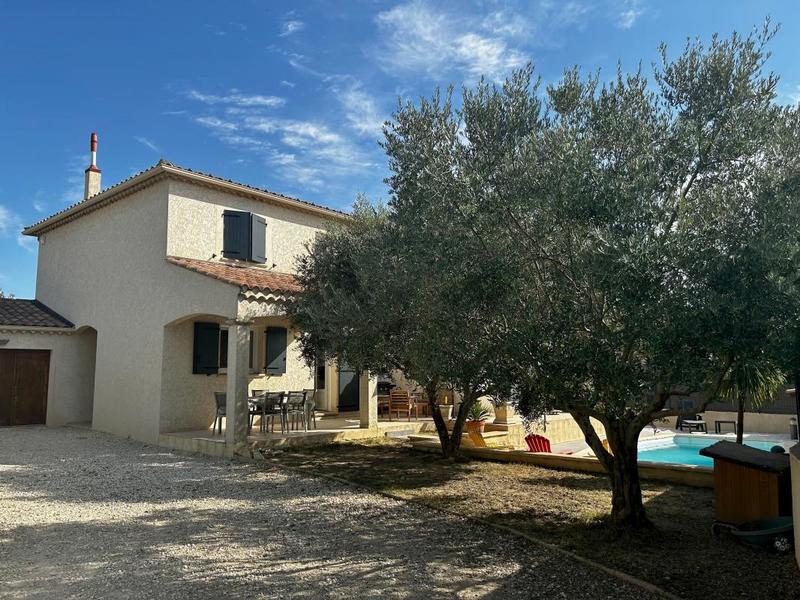 Maison - 122 m² - 4 pièces