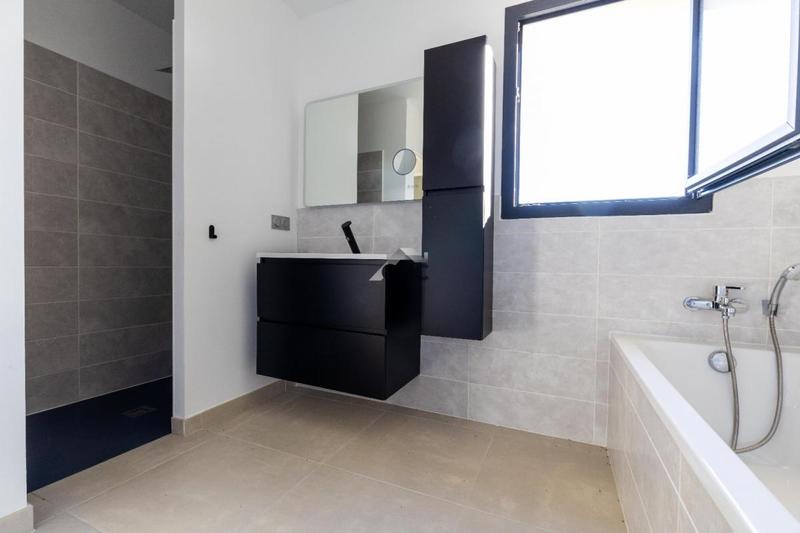 Villa - 151 m² - 5 pièces