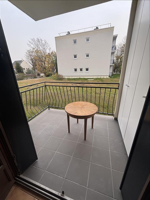 Studio - 25 m² - 1 pièce