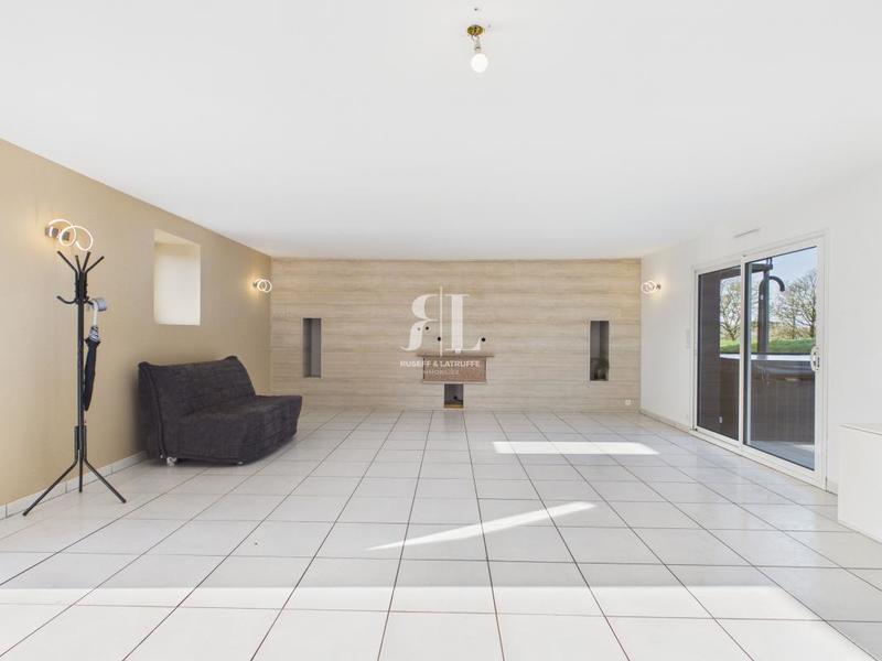 Longère - 176 m² - 6 pièces