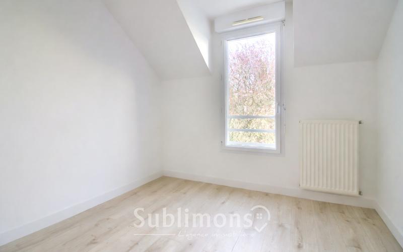 Maison - 84 m² - 4 pièces