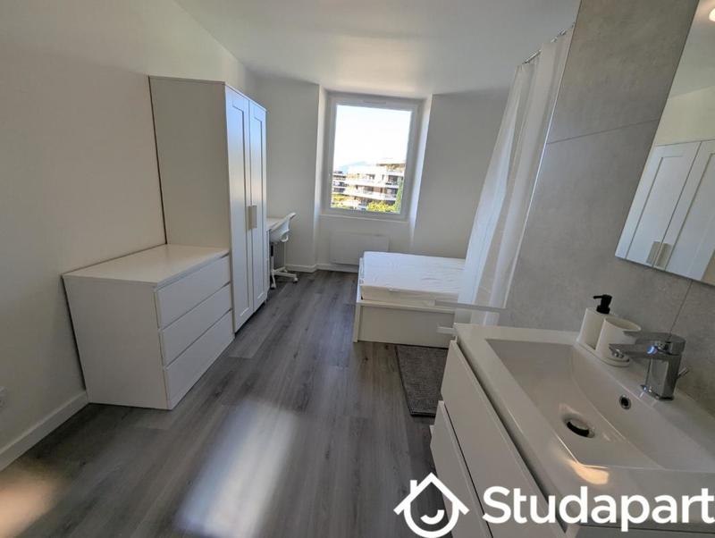 Chambre - 22 m² - 1 pièce