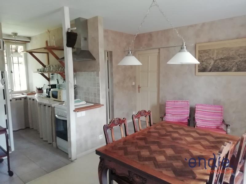 Corps de ferme - 240 m² - 9 pièces