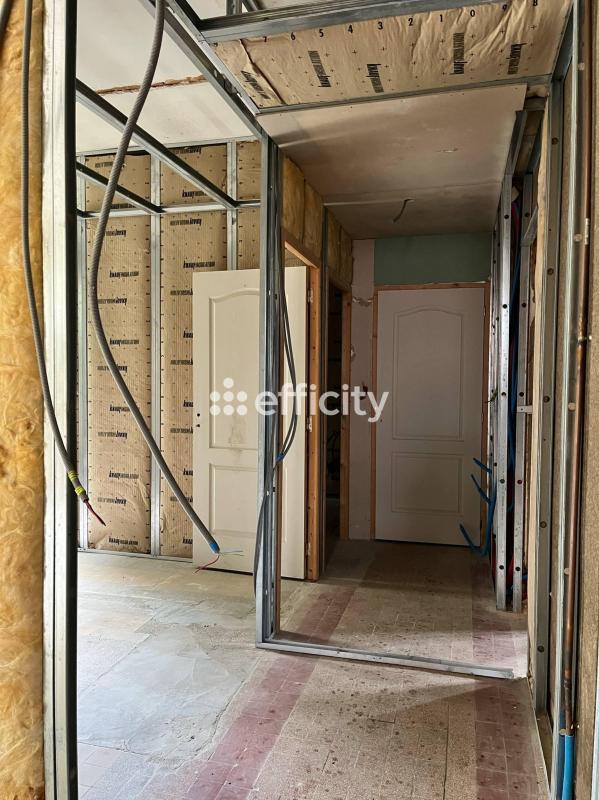 Immeuble - 1 000 m²