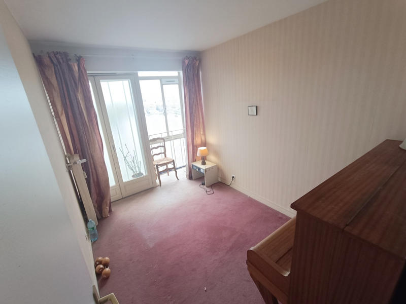 Appartement - 94 m² - 5 pièces