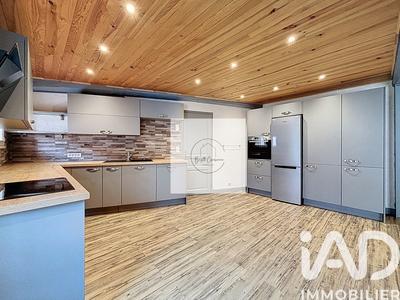 Maison - 115 m² - 6 pièces