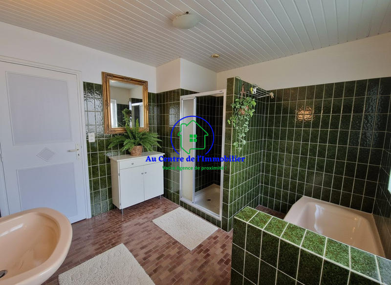 Maison traditionnelle - 129 m² - 6 pièces