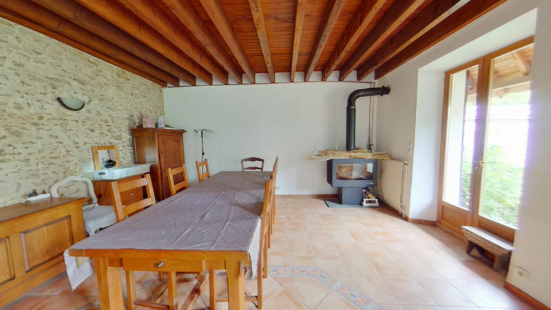 Maison de village - 280 m² - 9 pièces
