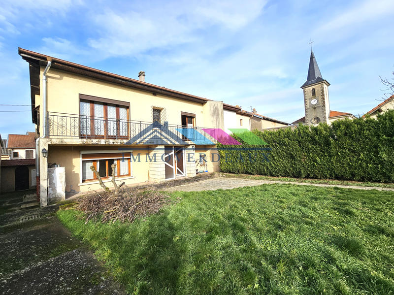 Maison - 184 m² - 7 pièces