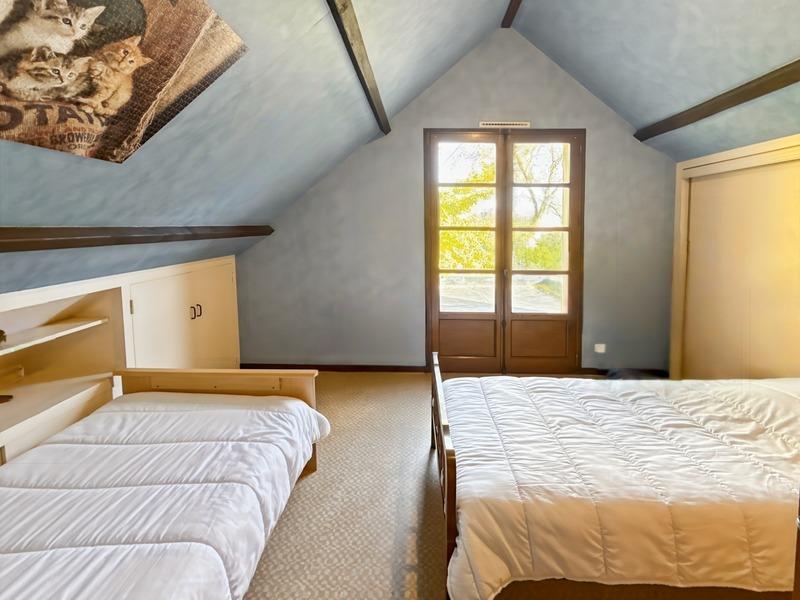 Maison de village - 152 m² - 9 pièces