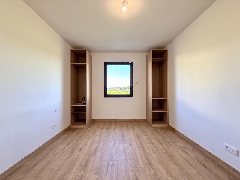 Maison - 99 m² - 4 pièces