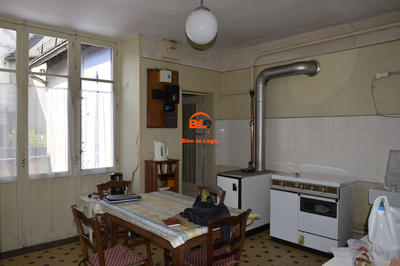 Maison - 188 m² - 8 pièces