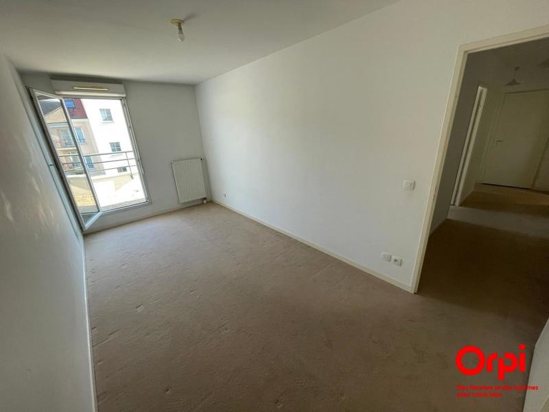 Appartement - 100 m² - 5 pièces