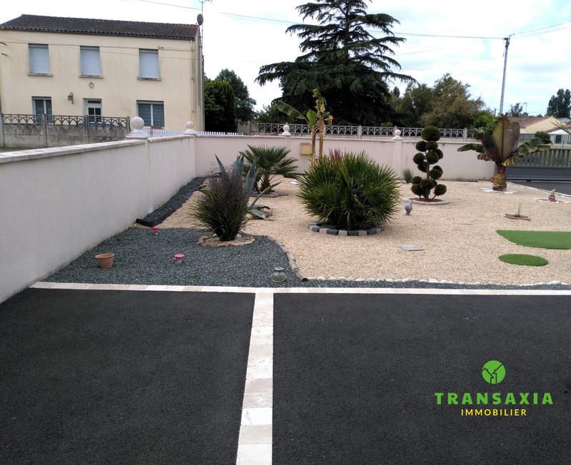 Maison - 150 m² - 10 pièces