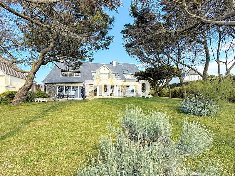 Maison - 140 m² - 7 pièces