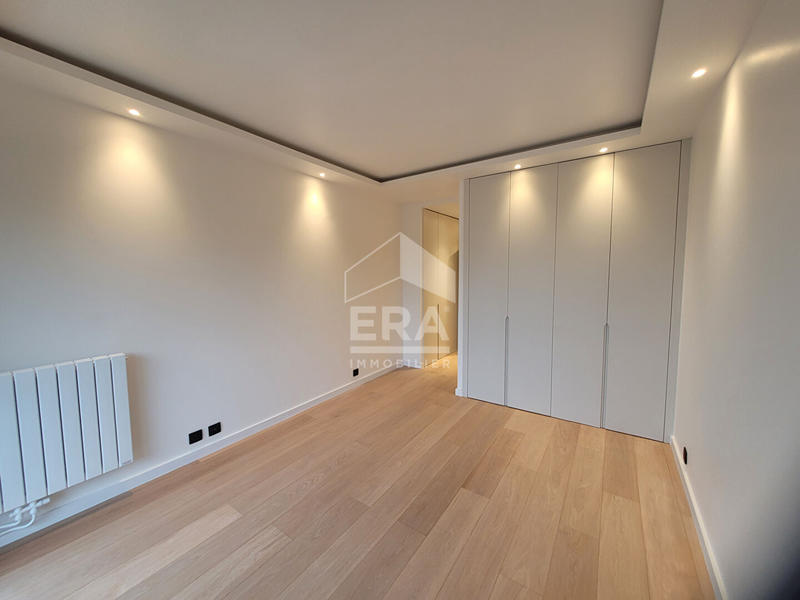 Appartement - 104 m² - 4 pièces