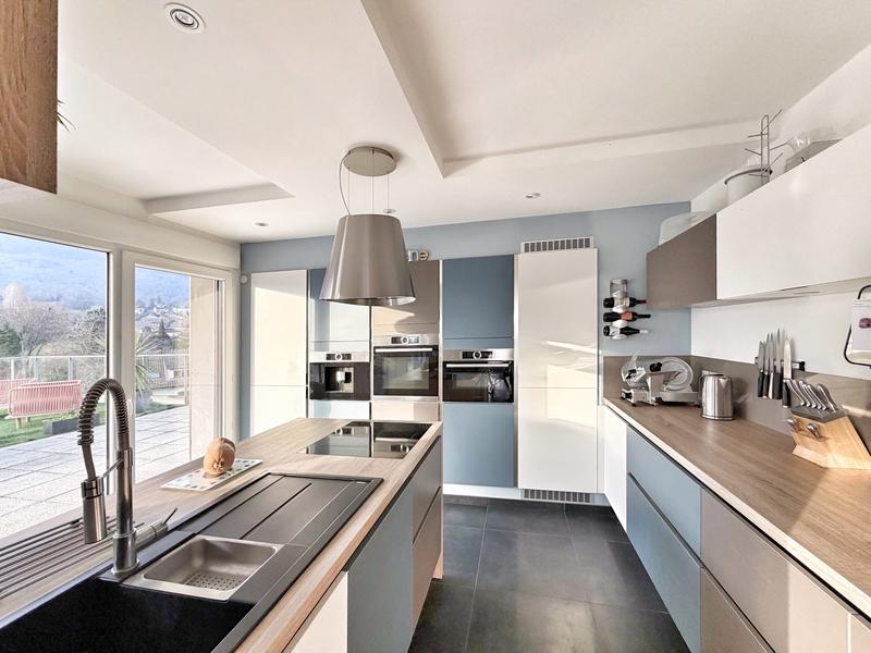 Appartement - 116 m² - 4 pièces