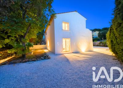 Maison - 79 m² - 4 pièces