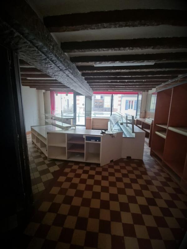 Maison - 246 m² - 8 pièces